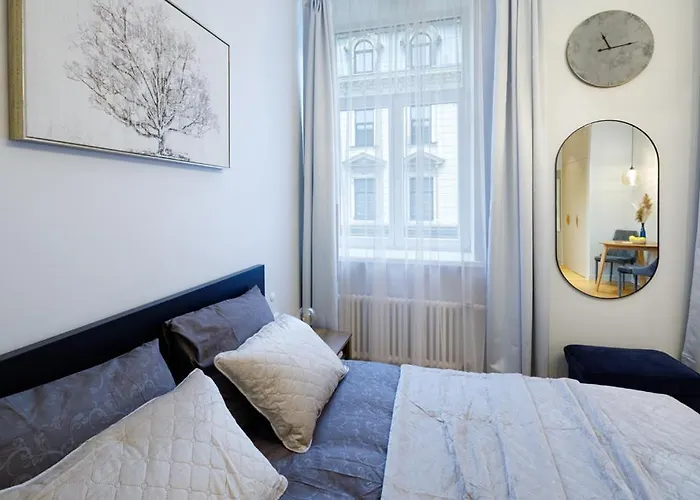 Kalnina Street Рига